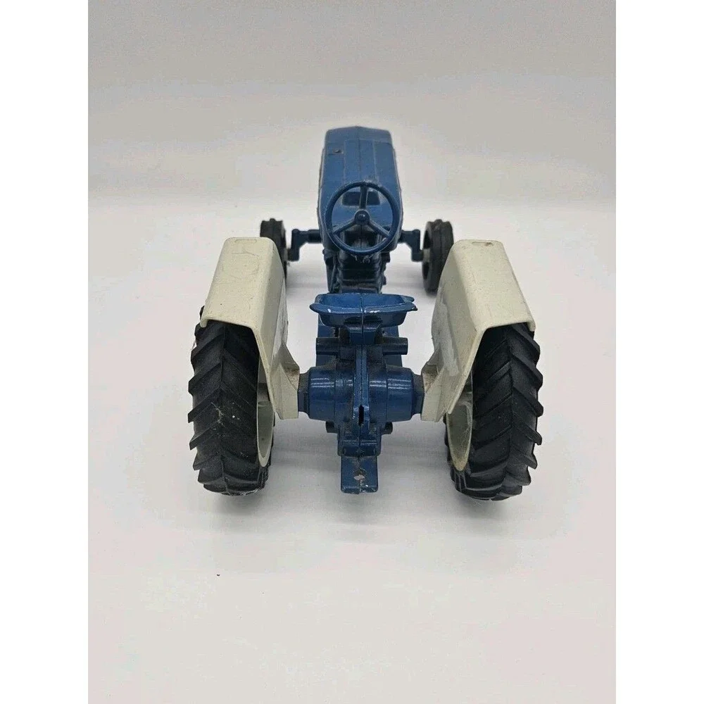 Vintage Ford 4000 1/12 Scale Diecast Blue Farm Tractor And Wagon
